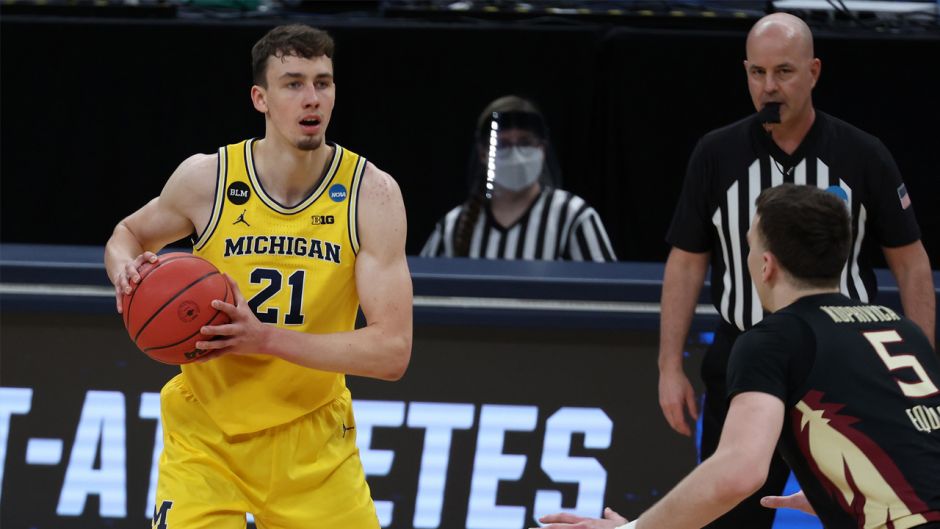 利绝对的 利绝对的