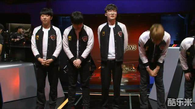 持者渴望看 持者渴望看