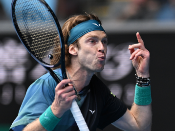 对手的猛烈 对手的猛烈