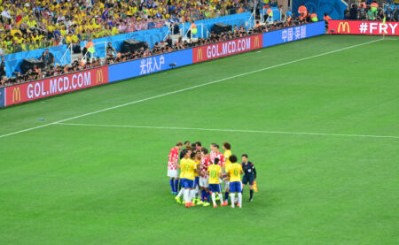 攒够即可直 攒够即可直